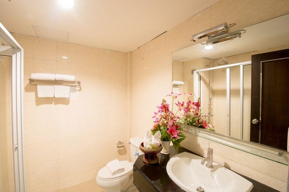Boss Suites Pattaya Zewnętrze zdjęcie