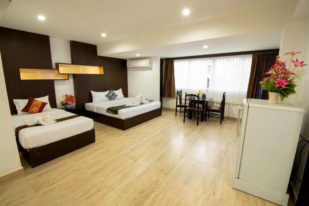 Boss Suites Pattaya Zewnętrze zdjęcie